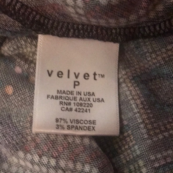 SOLD - Velvet By Graham& Spencer Assort Brown Batwing Top - Picture 7 of 8